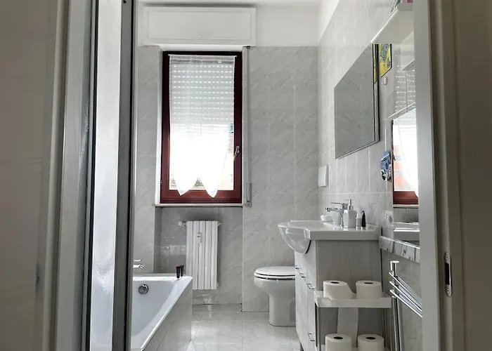 Gogh House In * Bergamo