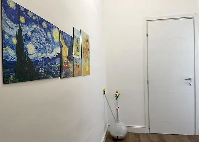 Gogh House In * Bergamo