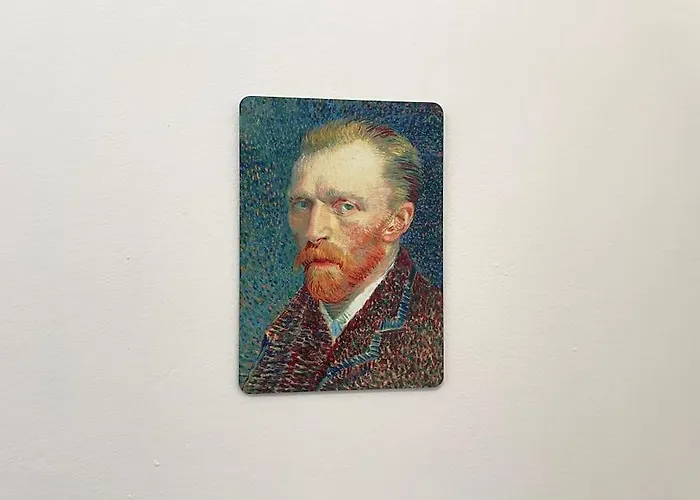 Gogh House In Apartment