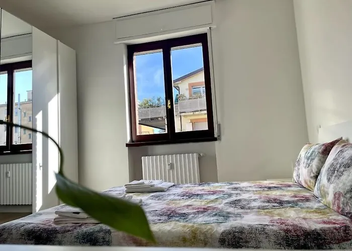 Gogh House In Apartment *