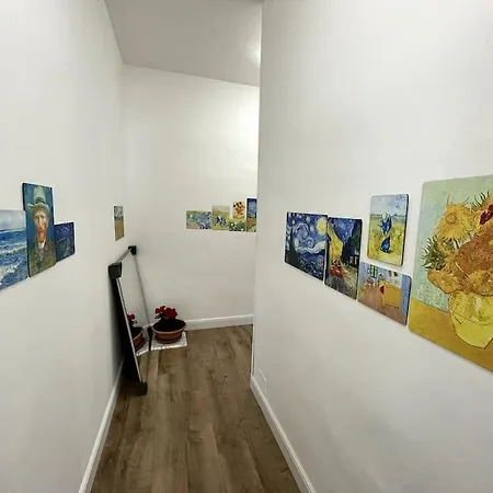 Gogh House In アパート